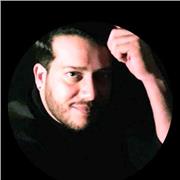 Arquitecto y Diseñador Industrial con experiencia en generación de alternativas factibles para usuarios